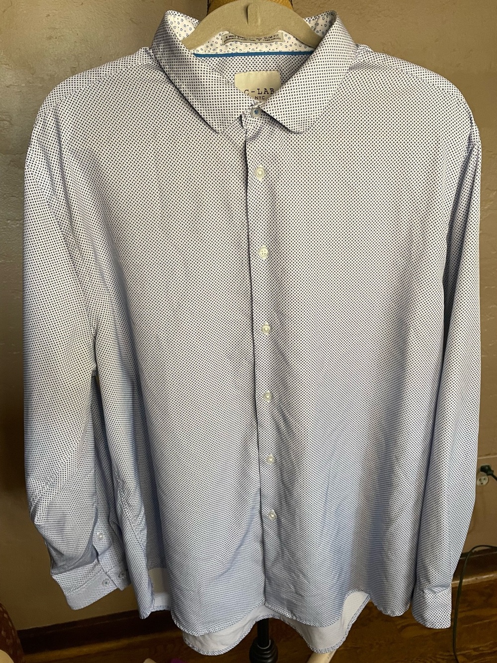 Men's Light Blue Micro-Pattern Dress Shirt